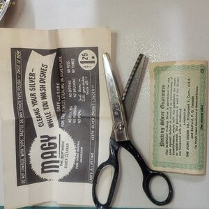 Kleen cut vintage sewing scissors ♡